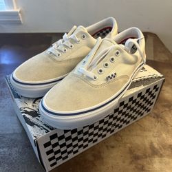 Brand new Vans Classics Era Size 8.5