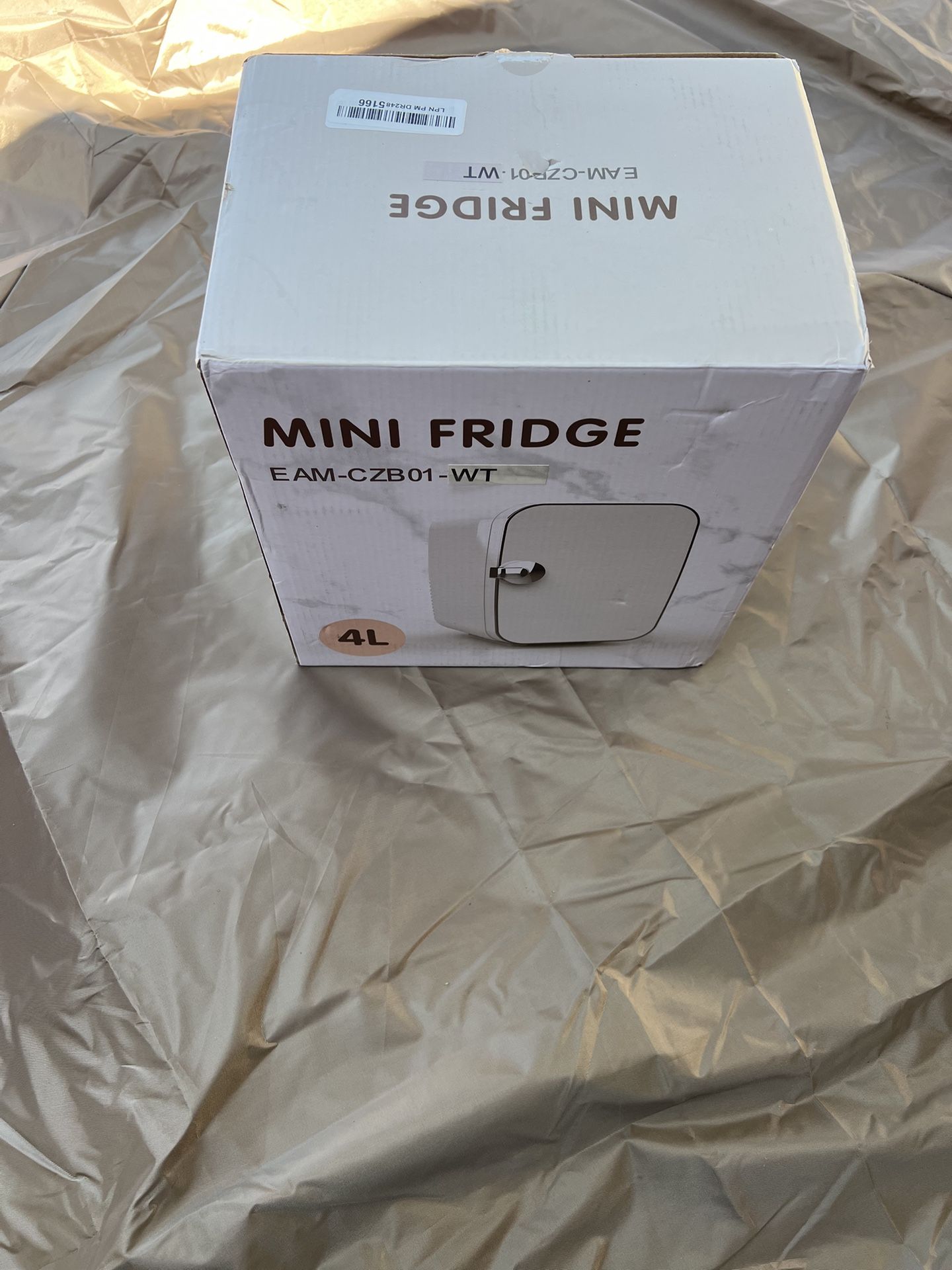 Mini Fridge New
