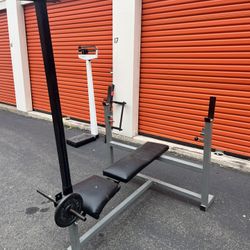 Weight Bench With Lat Bar 