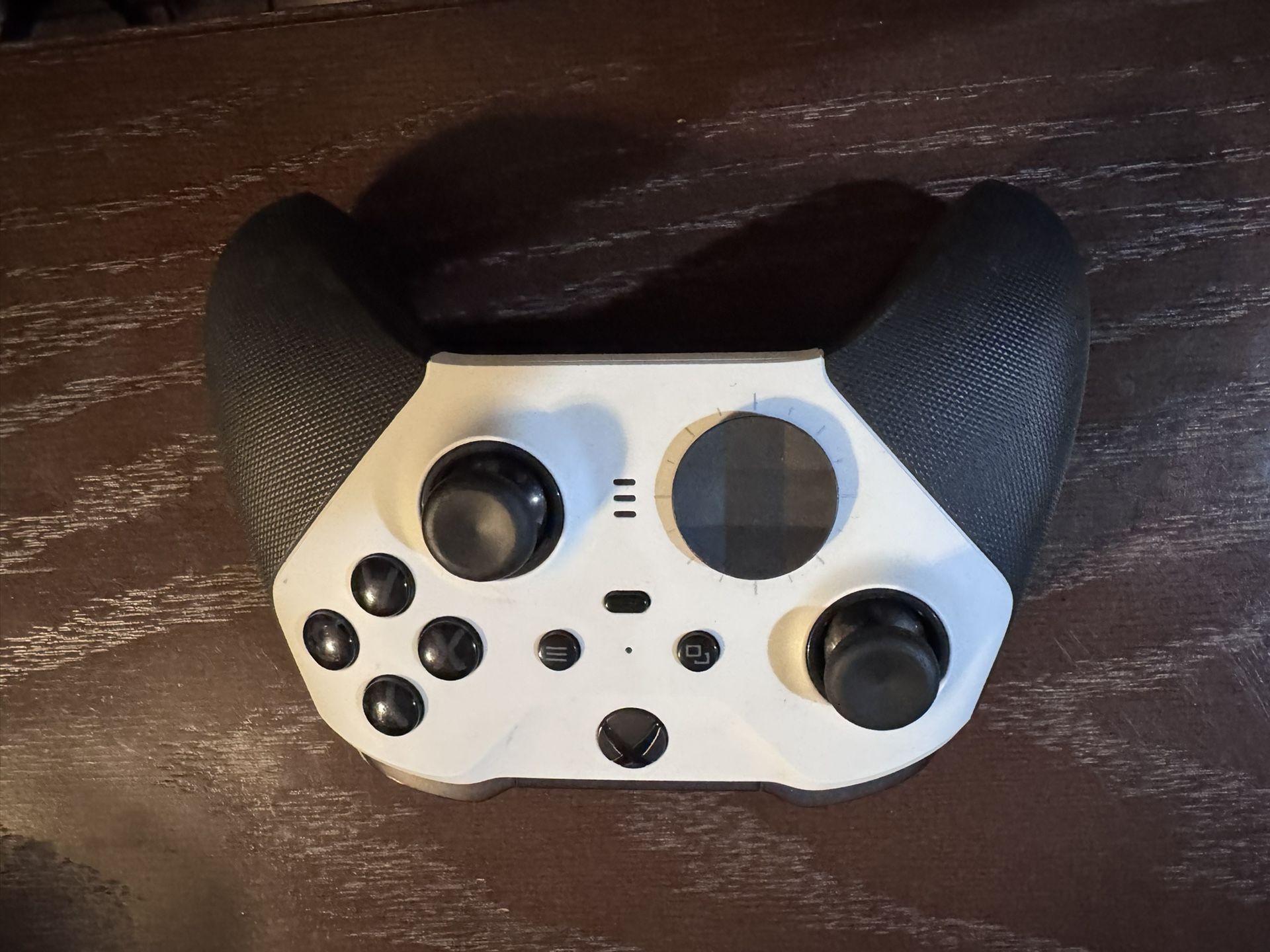 XBOX ELITE SERIES CONTROLLER