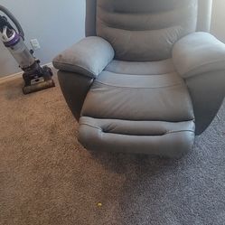 Recliner 