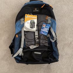 New! Outdoor Products Backpack W/Hydration Bladder