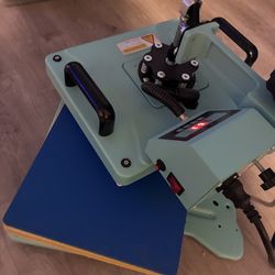 Heat press for clothing design