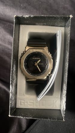 Female G shock watch