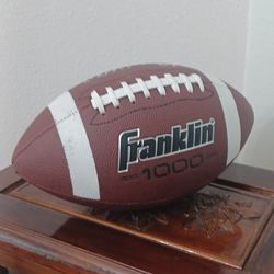 Football Franklin $ 10