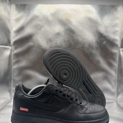Nike Air Force 1 low triple black