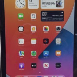 Apple iPad 5th Tablet 9.7 inch 32GB
