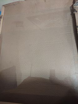 2 glass window sheets