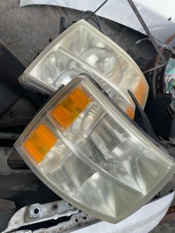 Chevy 2500 headlights