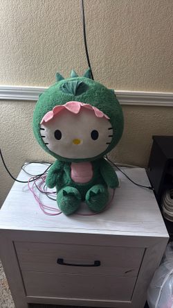 GIANT Hello kitty Dino