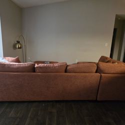 (XL) L-Shaped Sofa W/ Matching Ottoman