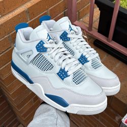 Jordan 4 Military Blue