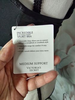 Victoria's Secret Incredible Sports Bra for Sale in Highland, CA - OfferUp