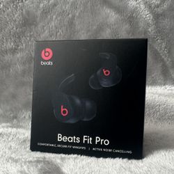 Beats Fit Pro (need gone asapp)