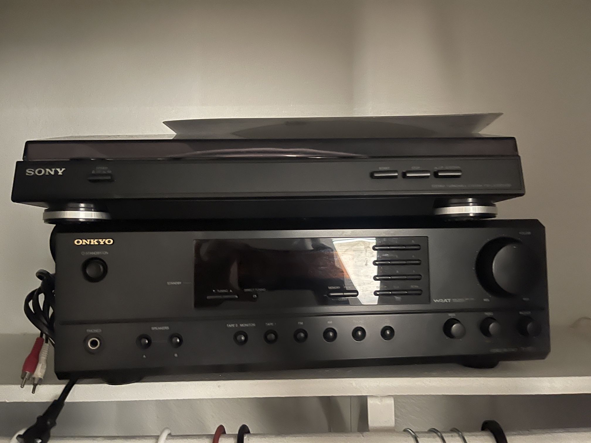 Surround Sound System/vinyl Record Player
