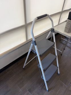 Gorilla step ladder