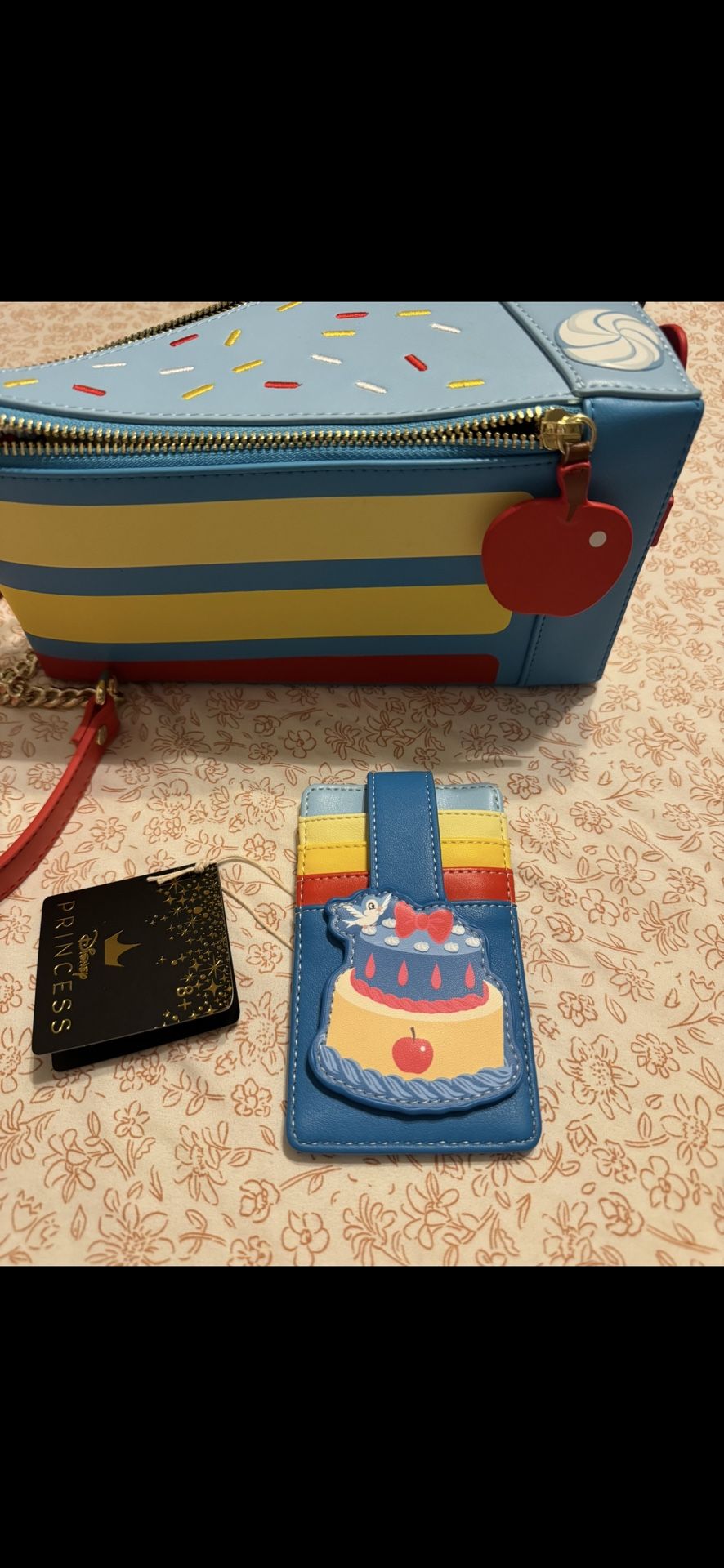 Loungefly Snow White Cake Slice Crossbody With Card Holder