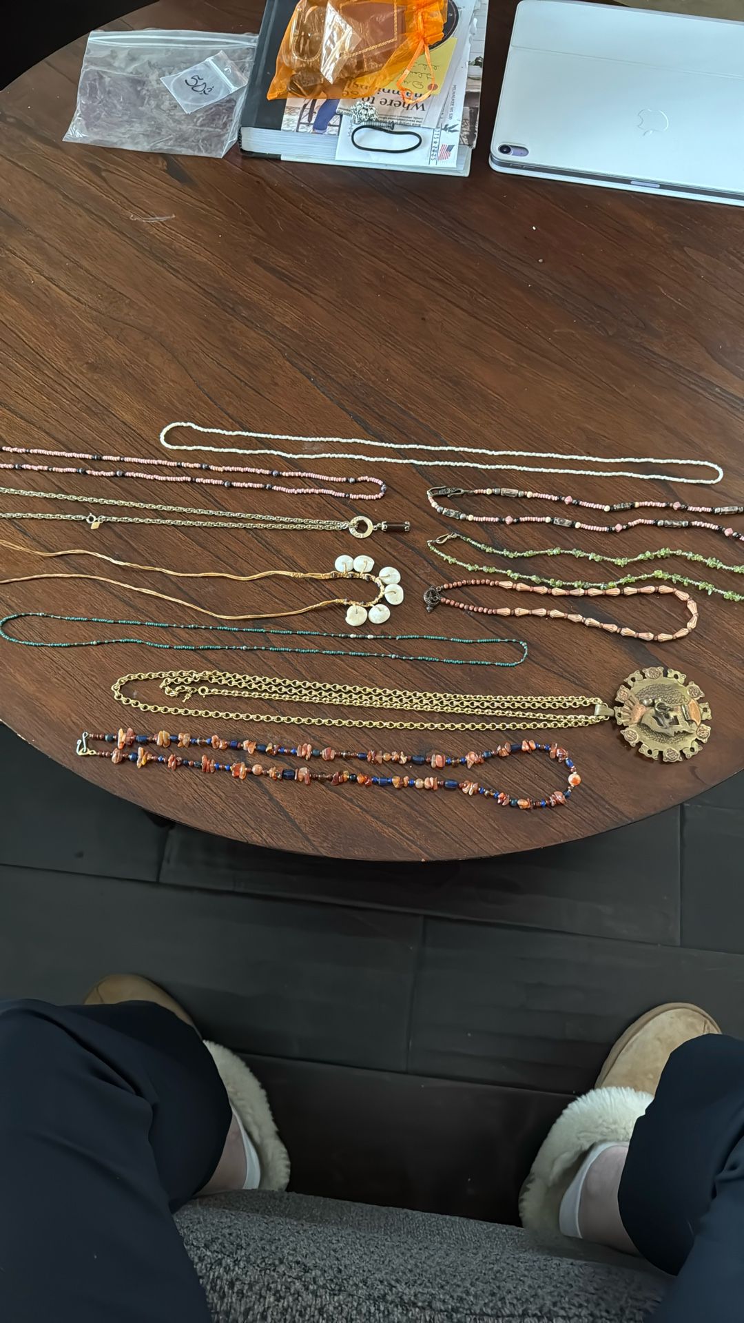 Estate Jewelry - 10 Vintage Necklaces, Chains, Beads, Shells