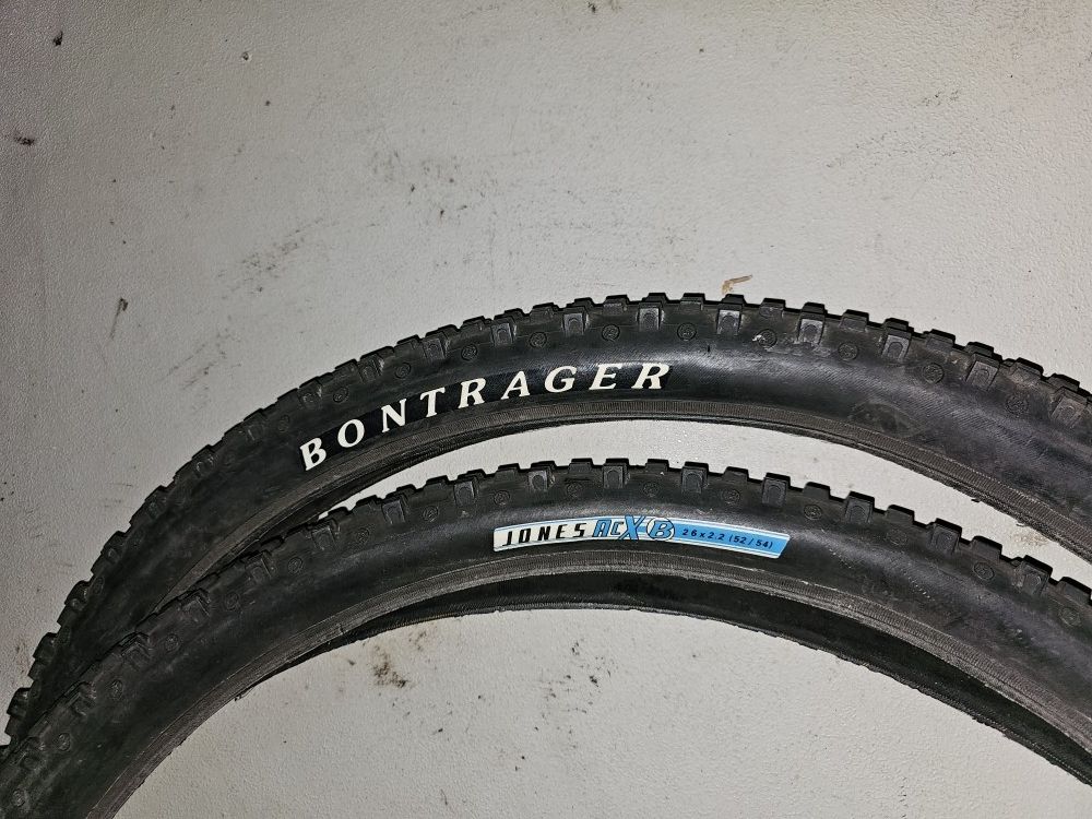 Bicycle Tires. 26X2.2