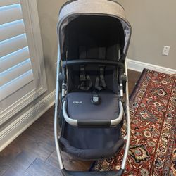 2018 UPPAbaby Cruz Stroller -Jordan (Charcoal Melange/Silver/Black Leather