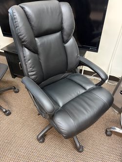 Black office chair high back