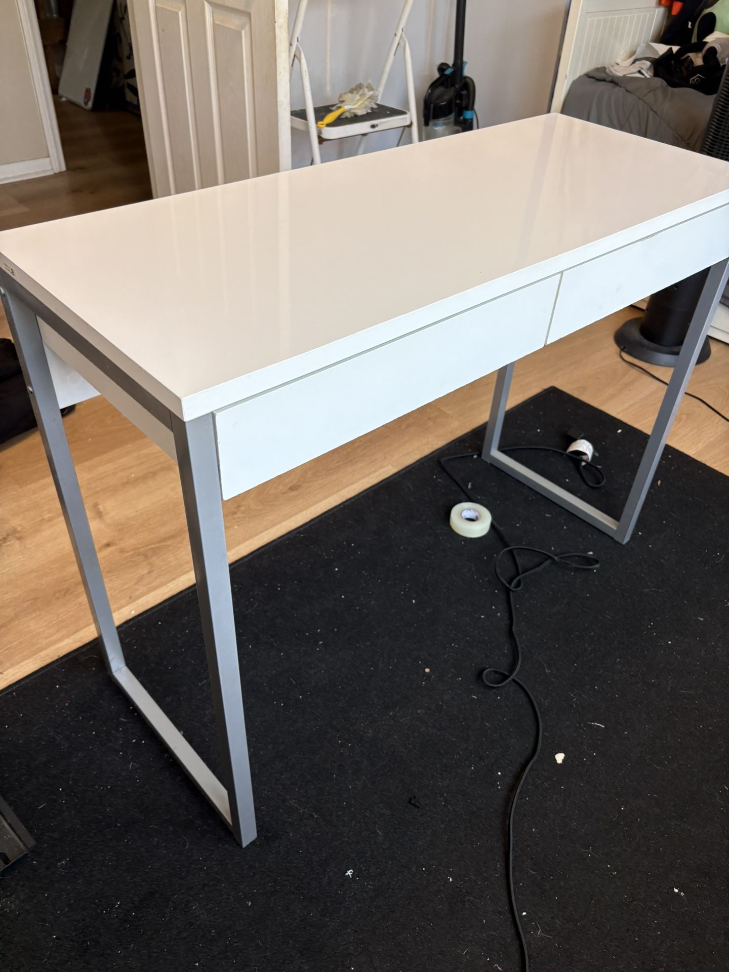 White Desk