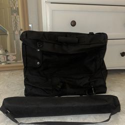 Art Supplies Bag And Easel