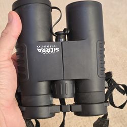 Tasco  Binoculars 10x42