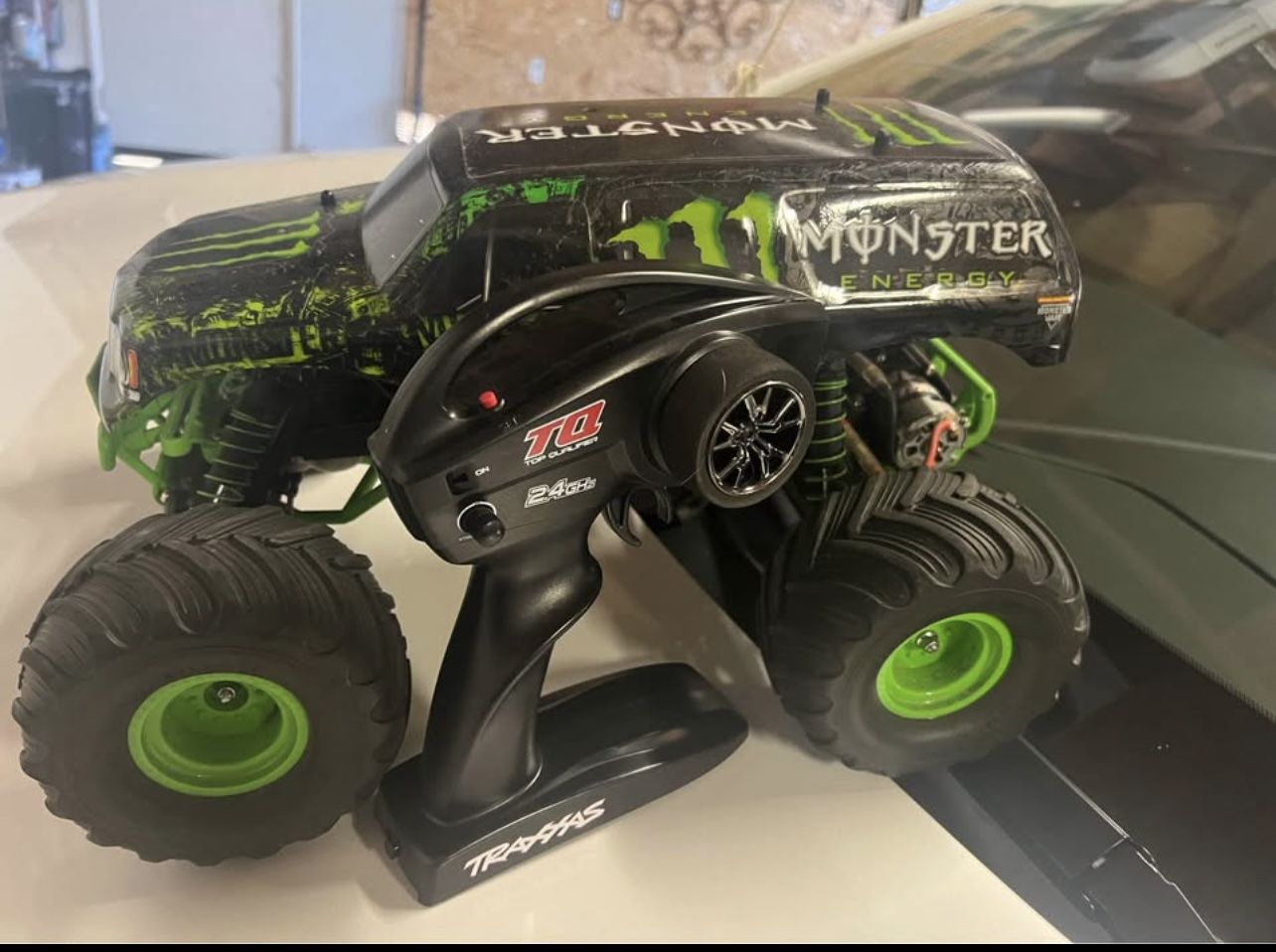 Limited Edition Traxxas Monster Energy Truck