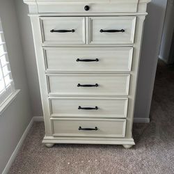 Tall Off-white Dresser_Chest