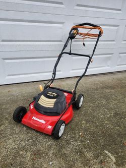 20" Homelite Lawn Mower 12amp Electric Corded Mulcher Push Lawnmower Yard Tool _ Works Great