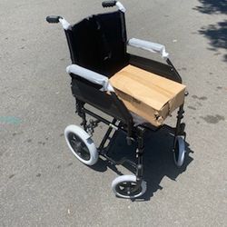 Brand New Heavy Duty Wheelchair For $90