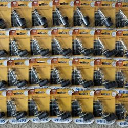 Wholesale Lot Of 160 Car LED Lights (Philips, Sylvania, Etc).
