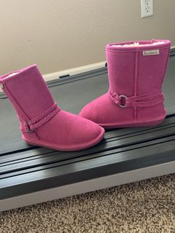 Girls boots