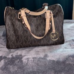 USED MICHAEL KORS SATCHEL BAG