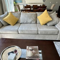 Living Spaces Sofa And Loveseat