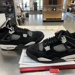 Jorden 4 Retro 