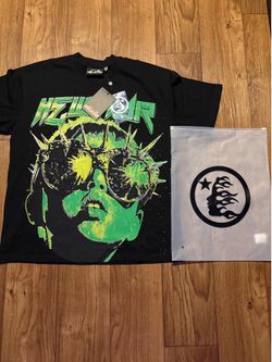 Black and green hellstar tee size large comes with bag and tag