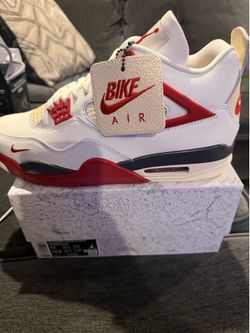 Jordan 4 Nigel Sylvester