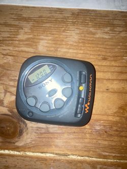 WORKING SONY WALKMAN