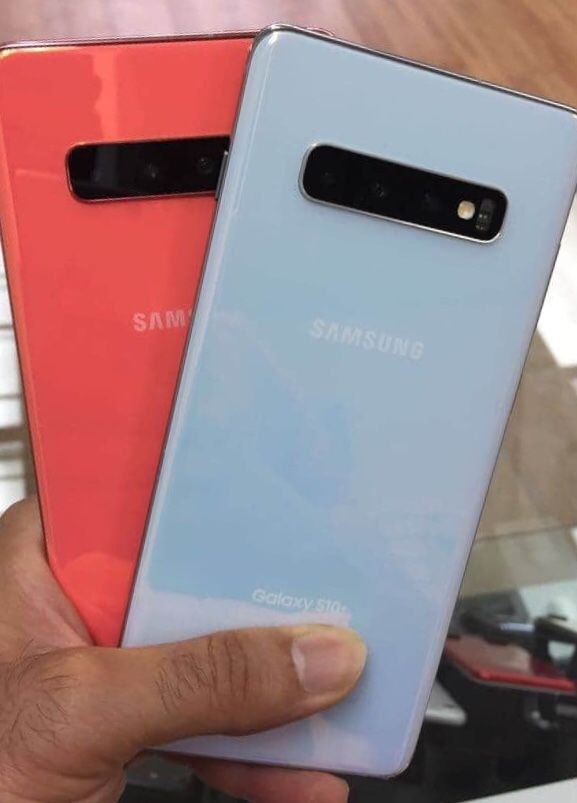 Samsung Galaxy S10 Plus Unlocked Like New Condition With 30 Days Warranty