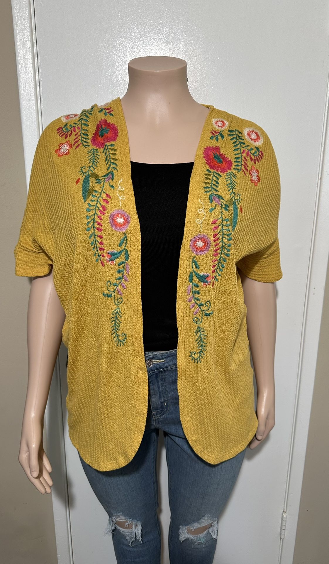 Umgee Women’s Mustard Embroidered Cardigan