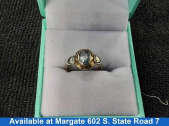 Women's Ring - Yellow Gold 10k (.417) 1.7 grams Size 3
