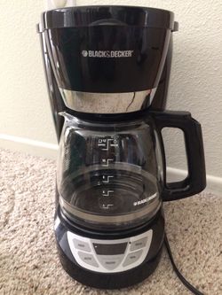 Black and decker programable coffee maker 12 cups