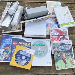 Nintendo Wii Bundle 