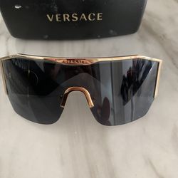 VERSACE SUNGLASSES (NOT FREE)