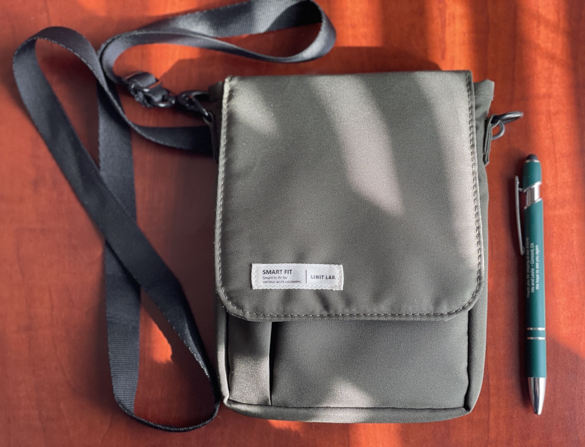 New Japanese Men’s Small Messenger Bag