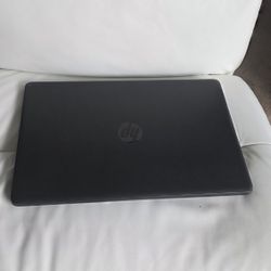 HP 15" Laptop Computer