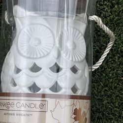 Autumn Wreath Yankee Candle Owl Tea light  Holder 