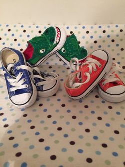 Converse All Star Size 4